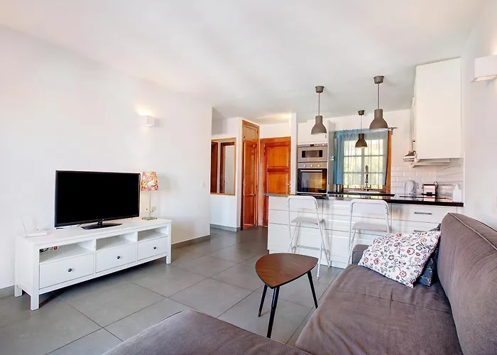 Tenerife South Daire